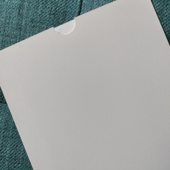 Chanel paper products - Picture 2 of 5